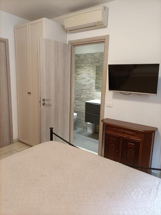 בולוניה Affittacamere V Torre V Nigrisoli A Porta San Vitale מראה חיצוני תמונה